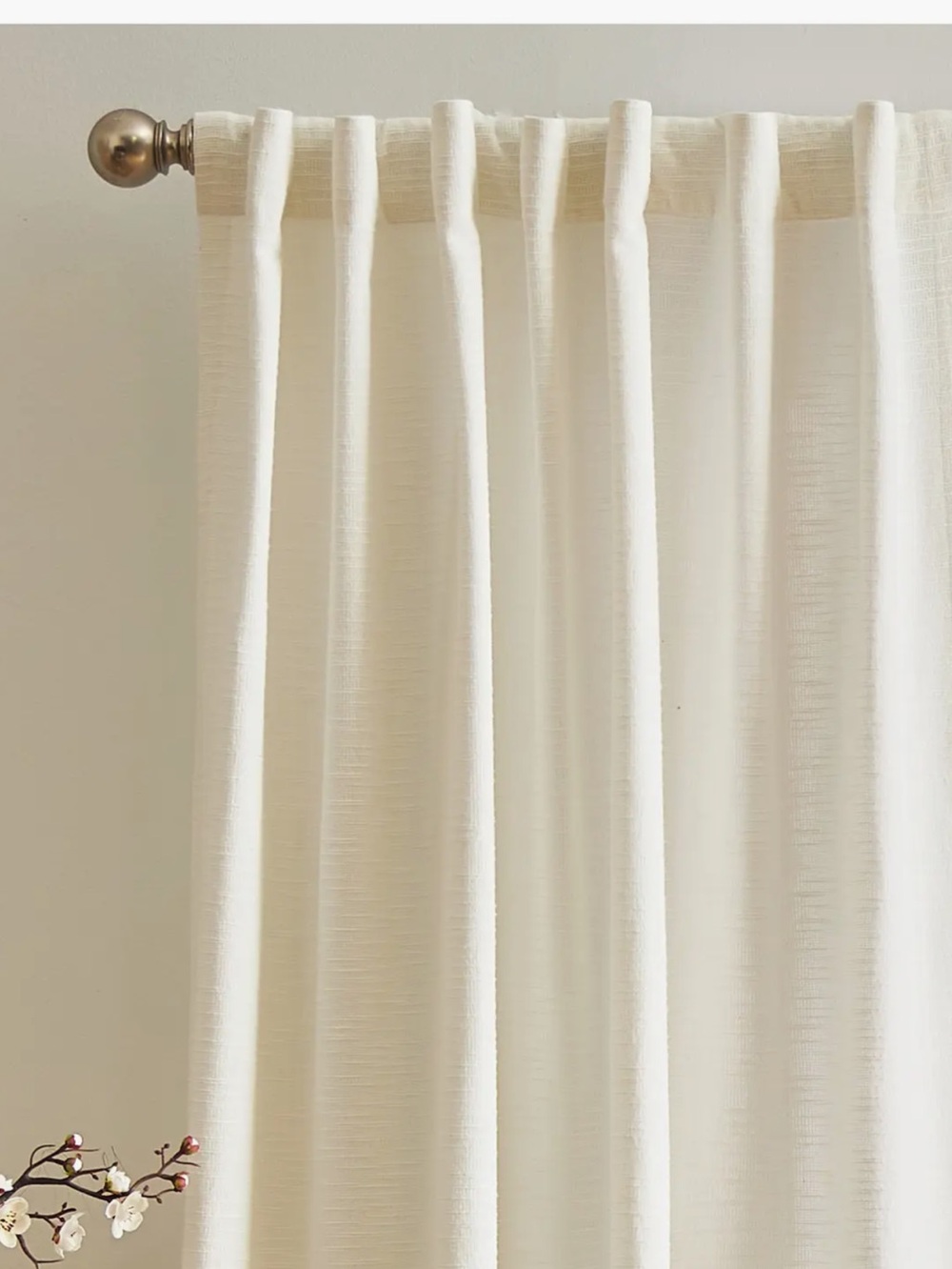 DKNY Pure Martinique Set of 2 Curtain Panels, Off White, 50”x84”, NEW WITH TAGS - Picture 2 of 7